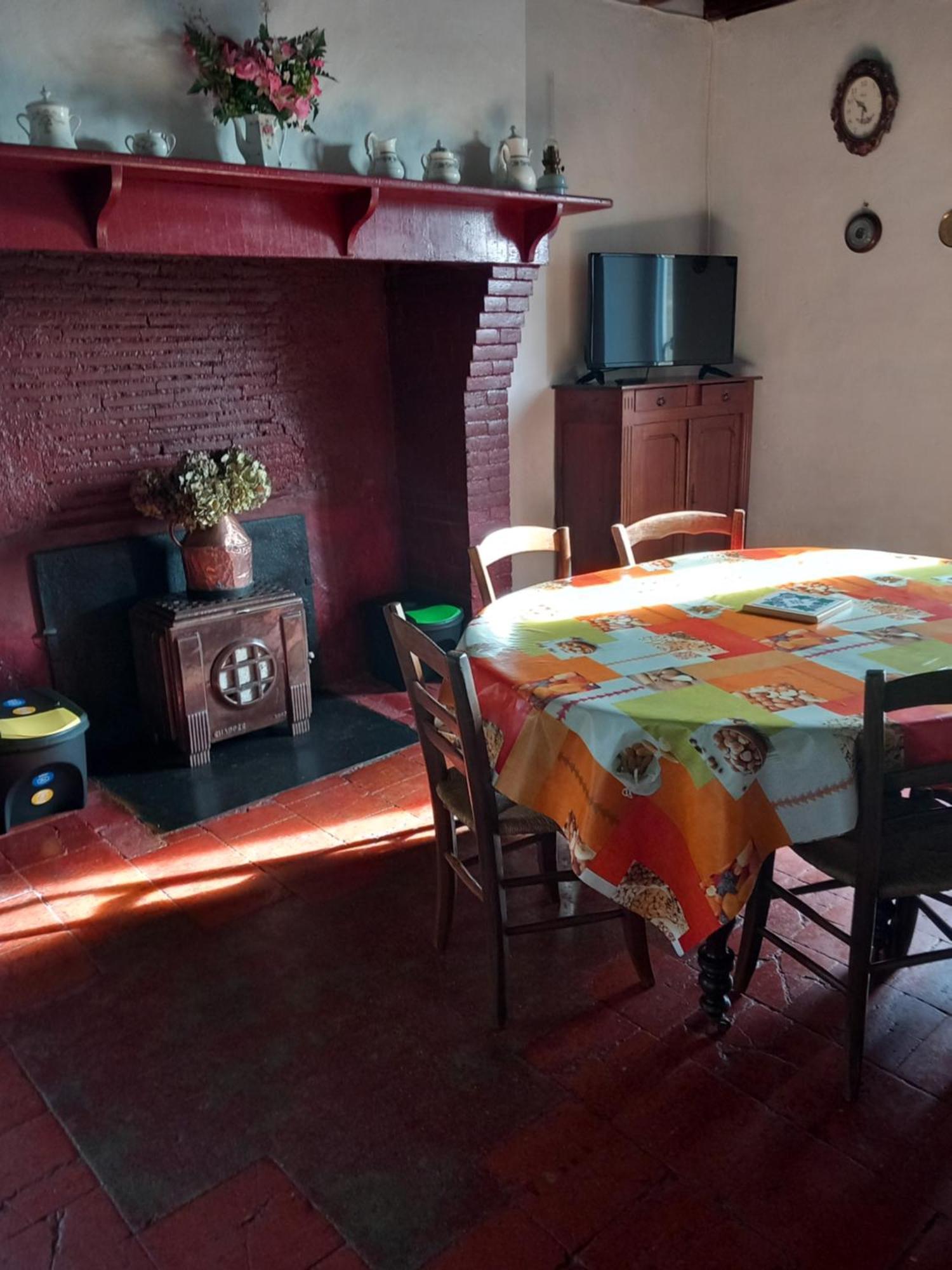 Maison De Campagne Les Chenes. Panjas Exteriér fotografie